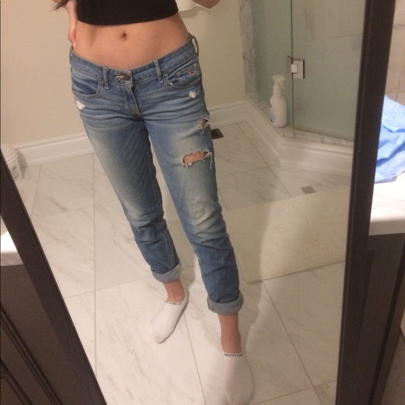 LOW-WAISTED HOLLISTER JEANS - Picture 1 of 7